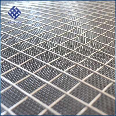 Hot-dipped galvanized welded wire mesh panels